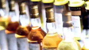 மதுபானக் கடைகளை தனியாருக்கு ஒப்படைக்கும் ஆந்திர அரசு..  20000 கோடி டார்கெட்..!! 