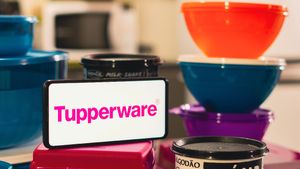 இந்த நிறுவனத்துக்கு இப்படி ஒரு நிலைமையா? திவாலான டப்பர்வேர் நிறுவனம் விற்பனை!! 