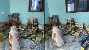 10 மணி முதல் 4 மணி வரை கோடிங்! 4 மணி முதல் பட்டாசு வியாபாரம்! அசத்தும் டெக் ஊழியர்..!!