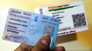 பான் கார்டு வைத்துள்ளீர்களா..? மத்திய அரசின் ஸ்டிரிக்ட் ஆர்டர்.. முதல்ல இதை செக் பண்ணுங்க..! 
