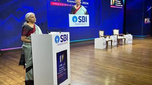  7 லட்சம் கடன் வழங்க டார்கெட்.. நிர்மலா சீதாராமன் அறிவிப்பு.. MSME துறைக்கு ஜாக்பாட்..!! 