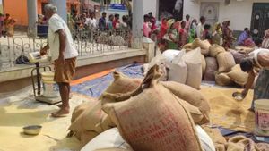 ரேஷன் கடையால் ரூ.69000 கோடி இழப்பு.. மக்களுக்கு செல்லாத அரிசி, பருப்பு கடத்தல்? லிஸ்டில் குஜராத்..! 