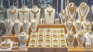  மக்களே தங்கம் விலை ரூ.1000 குறைஞ்சிருக்கு.. கோவை மதுரையில் இன்றைய தங்கம் விலை எவ்வளவு தெரியுமா?