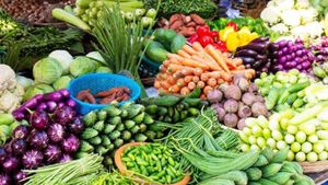  கோயம்பேடு சந்தையில் காய்கறிகளின் விலை கிடுகிடு.. சென்னை மக்கள் அதிர்ச்சி!
