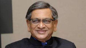 பெங்களூரை தலைகீழாக மாற்றிய எஸ்எம் கிருஷ்ணா.. பெங்களூருக்காக அப்படி என்ன செய்துவிட்டார்..!! 