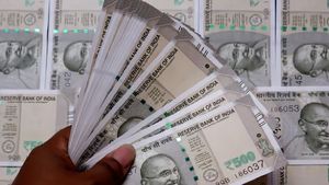  நீங்கள் ரூ.25,000 சம்பளம் பெறுபவரா? உங்களை பணக்காரராக்கும் 70:15:15 ஃபார்முலா!