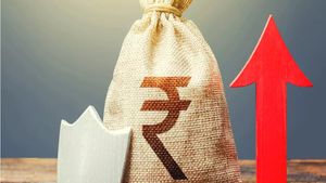 2024ஆம் ஆண்டில் முதலீட்டாளர்களுக்கு லாபத்தை அள்ளித்தந்த டாப் 10 பங்குகள்..! 