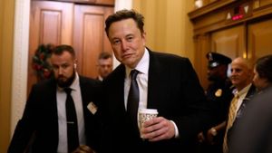 சொந்த நிறுவனத்திற்குள்ளேயே அனுமதி இல்லையாம்.. எலான் மஸ்க்-கிற்கு இப்படியொரு சோகமா..? 