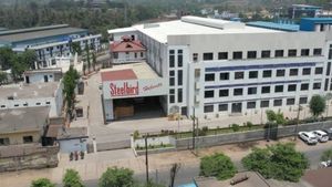  ஓசூரில் புதிய தொழிற்சாலை.. வந்தது யாருன்னு பாருங்க..!