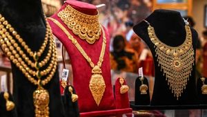 பெண்களுக்கு குட் நியூஸ்.. சீக்கிரம் நகை கடைக்கு போங்க..  தங்கம் விலை நோ சேஞ்ச்..!!