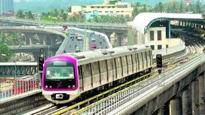 பெங்களூர்வாசிகளுக்கு சோதனை.. பேருந்தை தொடர்ந்து மெட்ரோ கட்டணமும் உயர்த்தப்படுவதாக தகவல்..!