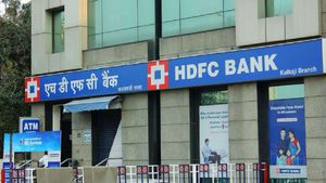 HDFC வங்கி வாடிக்கையாளர்களுக்கு அடித்த ஜாக்பாட்.. இனி நோ டென்ஷன்.. EMI குறையும்..!!