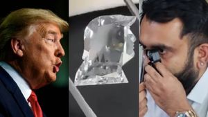 Donald Trump-க்கு வைரத்தில் சிலை வடித்த சூரத் தொழிலதிபர்.. அடேங்கப்பா.. விலையே மட்டும் கேட்காதீங்க!!