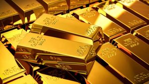  நிலையாக இருக்கும் தங்கம் விலை.. 1 சவரன் ரூ.60,000-த்தை கடந்து புதிய உச்சத்தை தொட்டது!
