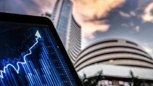 நல்ல காசு பார்க்கலாம்.. இண்டஸ் டவர்ஸ் உட்பட 10 பங்குகளில் முதலீடு செய்த அன்னிய முதலீட்டாளர்கள்..! 