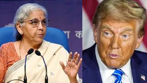 எச்சரிக்கும் டிரம்ப்-க்கு பதிலடி கொடுக்க பட்ஜெட்டில் இதை செய்யுங்க.. நிர்மலாவுக்கு நிபுணர்கள் யோசனை! 