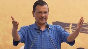 சொந்தமா வீடோ, காரோ கிடையாது.. ஆனால் கெஜ்ரிவாலின் சொத்து மதிப்பு எவ்வளவு தெரியுமா?