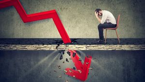 பட்ஜெட் சாயம் வெளுத்ததா..? சென்செக்ஸ், நிஃப்டி துவங்கும்போதே கதறுதே..!!