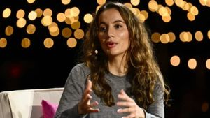 சாட் ஜிபிடிக்கு போட்டியாக ஏஐ செயலியை உருவாக்கும் Mira Murati.. இவர் யார் தெரியுமா..?