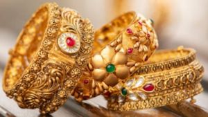துபாயில் இருந்து இந்தியாவிற்கு எவ்வளவு தங்கத்தை கொண்டு வரலாம்? இதுதான் ரூல்ஸ்!