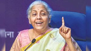 எலக்ட்ரிக் கார், ஸ்மார்ட்போன் விலை பாதியாக குறையலாம்..  நிர்மலா சீதாராமன் சொன்ன அசத்தலான விஷயம்..!!