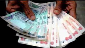 வங்கிகளில் கேட்பாரற்று கிடக்கும் ரூ. 78,000 கோடி! உரியவர்களுக்கு பணம் சென்றடைய அரசு ஏற்பாடு!