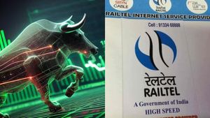  5 ஆண்டுகளில் மல்டிபேக்கர் வருமானம் உறுதி... ரயில்டெல் உள்ளிட்ட இந்த 5 பங்குகள் உங்கிட்ட இருக்கா?..