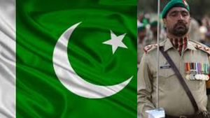 பாகிஸ்தான் ராணுவ வீரர்களுக்கு சம்பளம் எவ்வளவு?