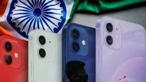 வரலாற்றில் முதன்முறையாக ஐபோன்கள் ஏற்றுமதியில் சீனாவை பின்னுக்கு தள்ளியது இந்தியா..