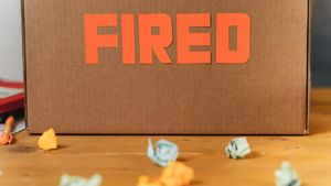 டெக் ஊழியர்களுக்கு மோசமான ஆண்டாக மாறிப் போனது 2025.. தொடரும் பணிநீக்கம்..