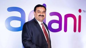 அதானியின் சம்பளம் வெறும் ரூ.10.41 கோடி.. மற்ற தொழில் அதிபர்கள், குழும உயர் அதிகாரிகளை விடக் குறைவு!