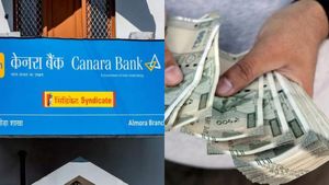 கனரா வங்கி வாடிக்கையாளர்களுக்கு ஜாக்பாட்.. உங்கள் கடன் சுமையை குறைந்த வங்கி கொடுத்த சர்பிரைஸ்.!!