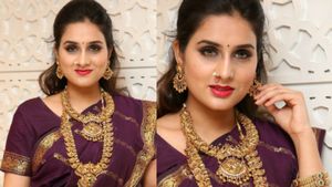 1 லட்சத்தில் ஆட்டம் போடும் தங்கம்.. இனியும் உயருமா..? தங்கத்தை எப்போது வாங்கலாம்..? நிபுணரின் அட்வைஸ்..!!