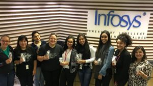 நேர்காணல் செய்யும் ஊழியர்களுக்கு முதல்முறையாக ரூ.700 ரொக்கப் பரிசு.. இன்ஃபோசிஸ் அதிரடி..!!