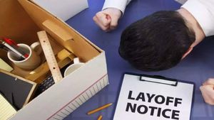 2025-ல் 1,00,000 பேரின் வேலைகள் காலி.. AI-ன் எழுச்சியால் பணிநீக்கப்படும் ஊழியர்கள்.!!