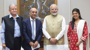 இந்தியாவில் வேலைவாய்ப்பு கொட்டப் போகுது.. ரூ.10,000 கோடி முதலீடு செய்யும் மத்வானி குழுமம்..!!