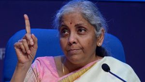 ஜிஎஸ்டி வரி 60% வரை உயர வாய்ப்பு.. நிர்மலா சீதாராமன் எடுக்கப்போகும் முக்கியமான முடிவு..!!