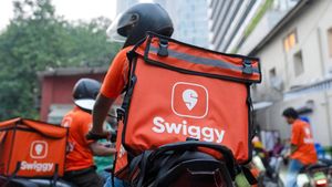 தொழில்நுட்பத்துறையில் 19 வருட கிங்.. ஆனால் இப்போது உணவு டெலிவரி ஊழியர்.. நெகிழ்ந்துபோன வாடிக்கையாளர்