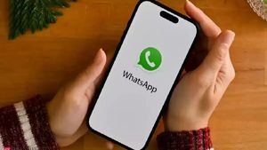 மக்களே உடனே இந்த செயலியை டெலிட் பண்ணுங்க!! - ஈரான் அரசு உத்தரவு