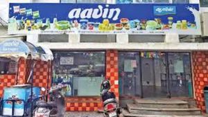 ஆவின் பாலகம் திறக்க எவ்வளவு முதலீடு தேவை? எவ்வளவு லாபம் கிடைக்கும்? எப்படி விண்ணப்பம் செய்வது?