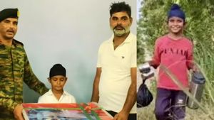 ஆபரேஷன் சிந்தூர்: நாட்டுக்காக களமிறங்கிய 10 வயது சிறுவன்.. பதிலுக்கு ராணுவம் என்ன செய்தது தெரியுமா?