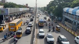 பொது வேலைநிறுத்தம்: சென்னையில் 100% பேருந்துகள் இயக்கம், இயல்பு வாழ்க்கைக்கு பாதிப்பில்லை