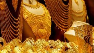 தங்கம் வாங்க இதுதான் சரியான நேரம்.. உடனே கடைக்கு போங்க மக்களே.!!