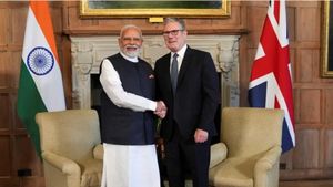 இந்தியா – பிரிட்டன் வர்த்தக ஒப்பந்தம்: என்னென்ன பொருட்களின் விலை குறையும்? இந்தியாவுக்கு என்ன லாபம்?