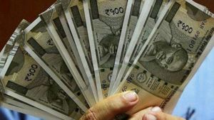 இனி எந்த உத்தரவாதமும் இல்லாமல் ரூ.1 லட்சம் வரை கடன்.. கர்நாடக அரசின் அசத்தல் திட்டம்..!!