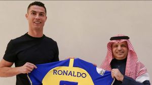 Cristiano Ronaldo போட்ட ஒரு கையெழுத்து.. ரூ.5,800 கோடி பணமழை கொட்டியது.. எல்லாம் கச்சா எண்ணெய் பணம்!