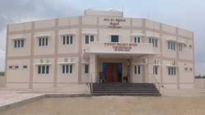 விருதுநகருக்கு ஜாக்பாட் !! 1 லட்சம் வேலைவாய்ப்புகள் வரப்போகுது ரெஸ்யூம ரெடி பண்ணுங்க..