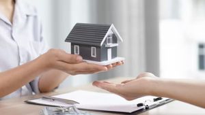 ரூ.1 கோடி வீட்டுக் கடனை சீக்கிரம் அடைப்பது எப்படி? லட்சக்கணக்கில் வட்டியை சேமிக்க இதைச் செய்யுங்கள்!