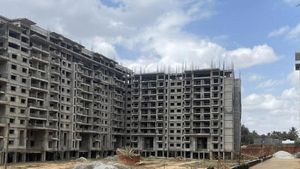 சொந்த வீடுக்காக ஒரு தலைமுறையோட சம்பளத்தையே கேட்டா எப்படி? நீங்களும் வேண்டாம் உங்க வீடும் வேண்டாம்!!