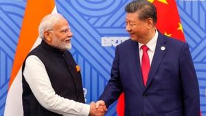  இந்தியா - சீனா உறவில் புதிய திருப்பம்.. டிரம்ப்-க்கு அதிருப்தியை ஏற்படுத்தும் மத்திய அரசு.!!